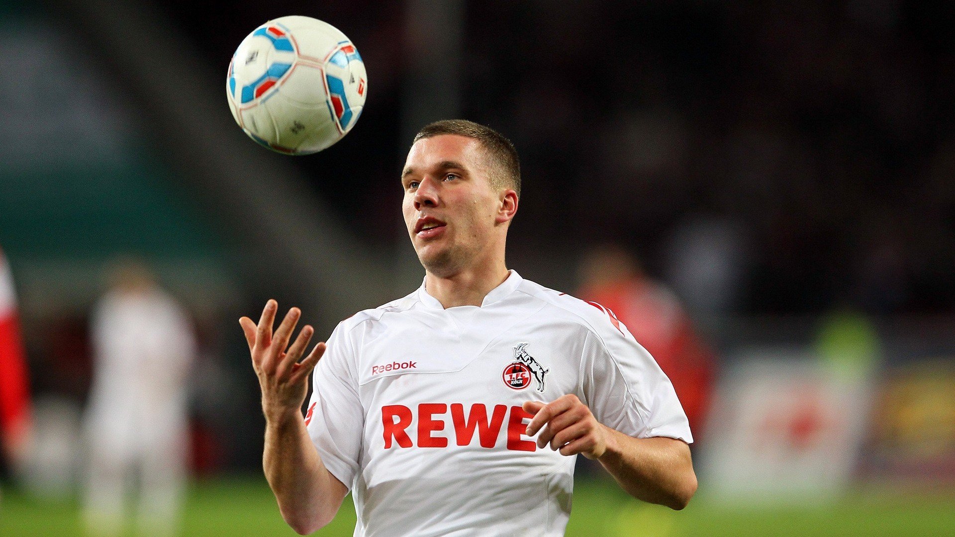 美国赛车场：高速与激情的结合，美国的赛车比赛