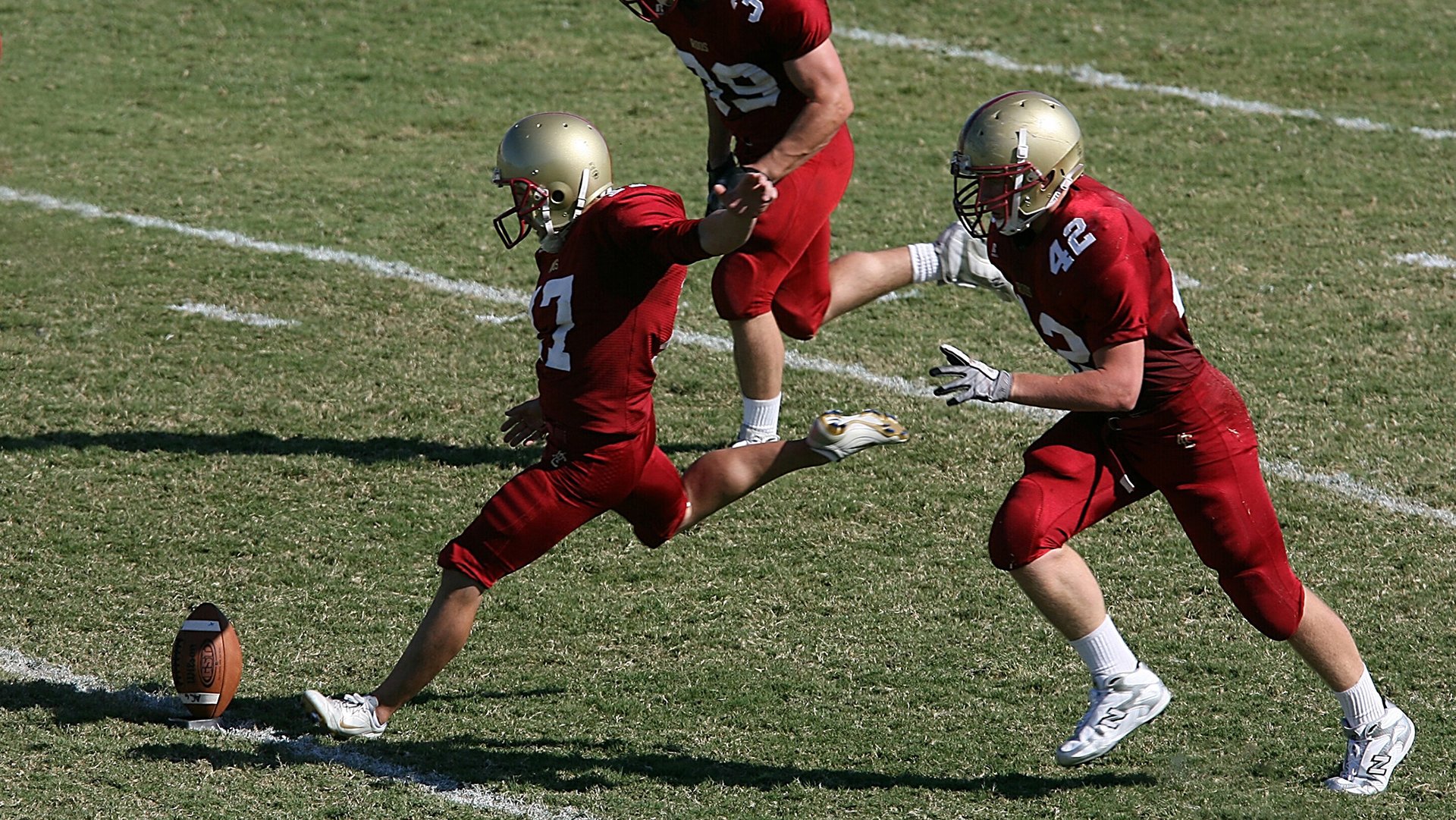 赛场变魔术：运动员的奇异花式击球，魔术表演球